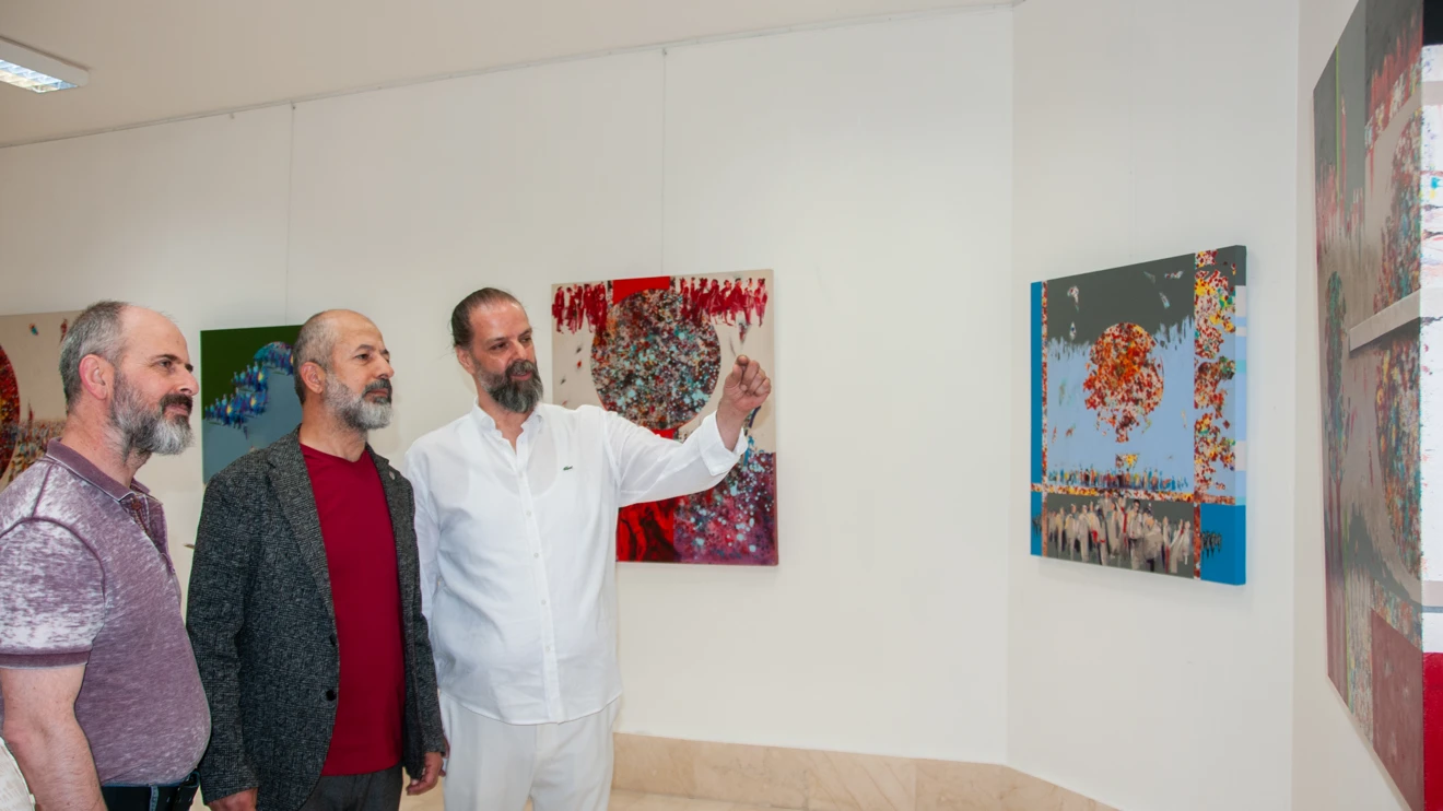 ‘Türkiye Yüzyılı’nın Kahramanları’ sergisi sanatseverlerle buluştu